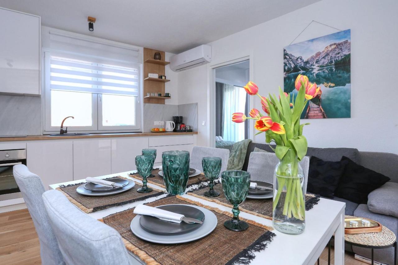 Apartmán Apartment With Private Garden
