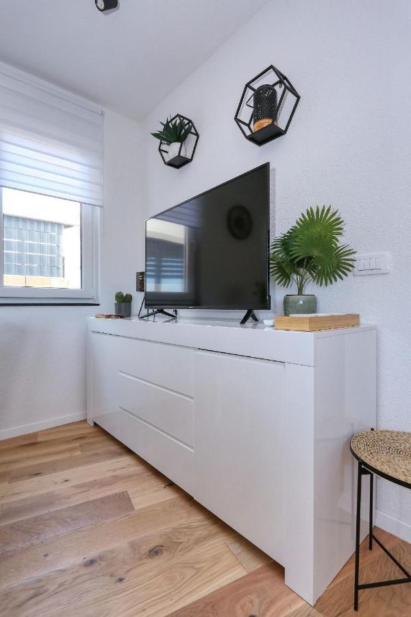 Apartment Garden *
