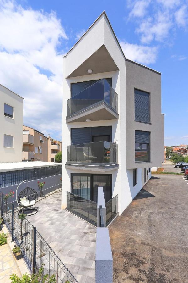 Apartmán Apartment With Private Garden